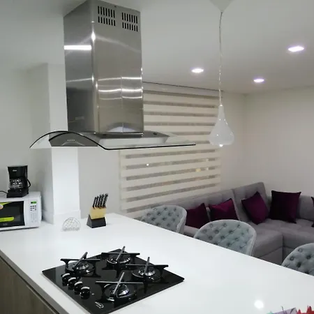 Nova Msuites Apartmán *